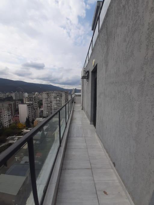 Panoramic Terrace One Bedroom Tbilisi Exterior photo